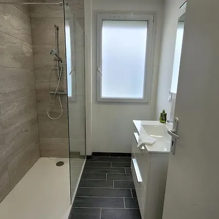 Bel Appartement T5 Neuf Avec 4 Chambres Tarbes Exterior photo